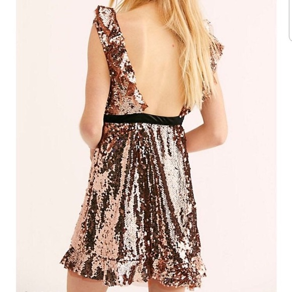 🌙FREE PEOPLE Siren Sequin Dress🌙 - Picture 3 of 9